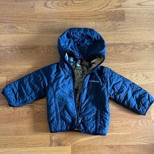 Columbia Black and Camouflage reversible Quilted puffer Jacket, 2T